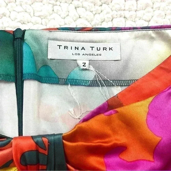 NWOT Trina Turk 100% Silk High Rise Bright Floral Lined Mini Skirt Size 2 - Picture 8 of 16